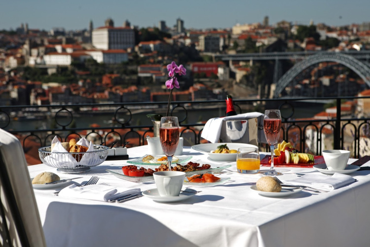 The Yeatman Restaurant 7